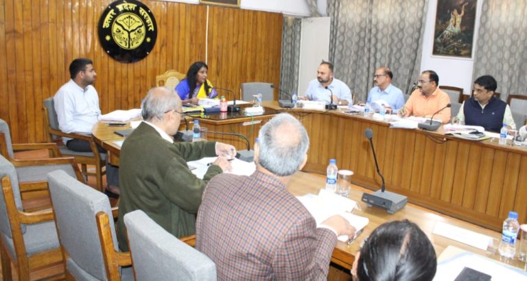 #MDA मेरठ विकास प्राधिकरण की बोर्ड बैठक आयुक्त सभागार में आहूत की गयी।